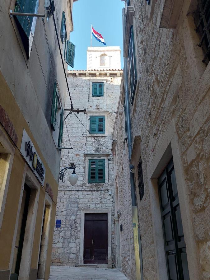 Central Palace Apartment Šibenik Exterior foto