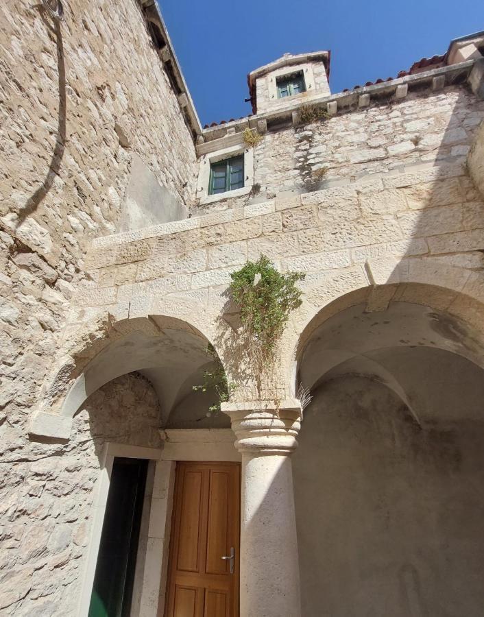 Central Palace Apartment Šibenik Exterior foto