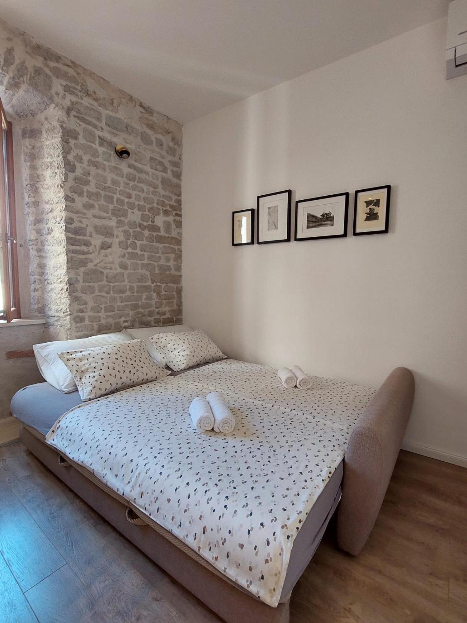 Central Palace Apartment Šibenik Exterior foto